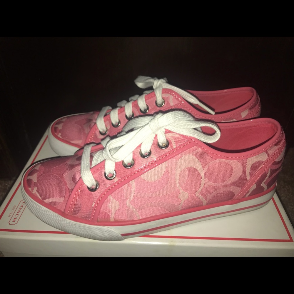 COACH tennis shoe